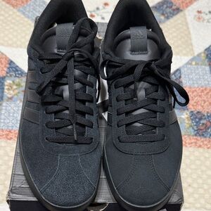 Adidas Men's Triple Black Sneakers